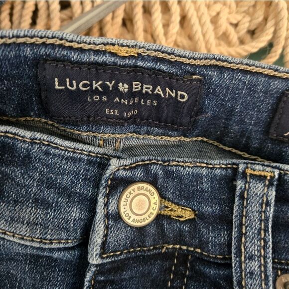 Lucky Brand Denim Stretch Flare Jeans - Picture 7 of 7